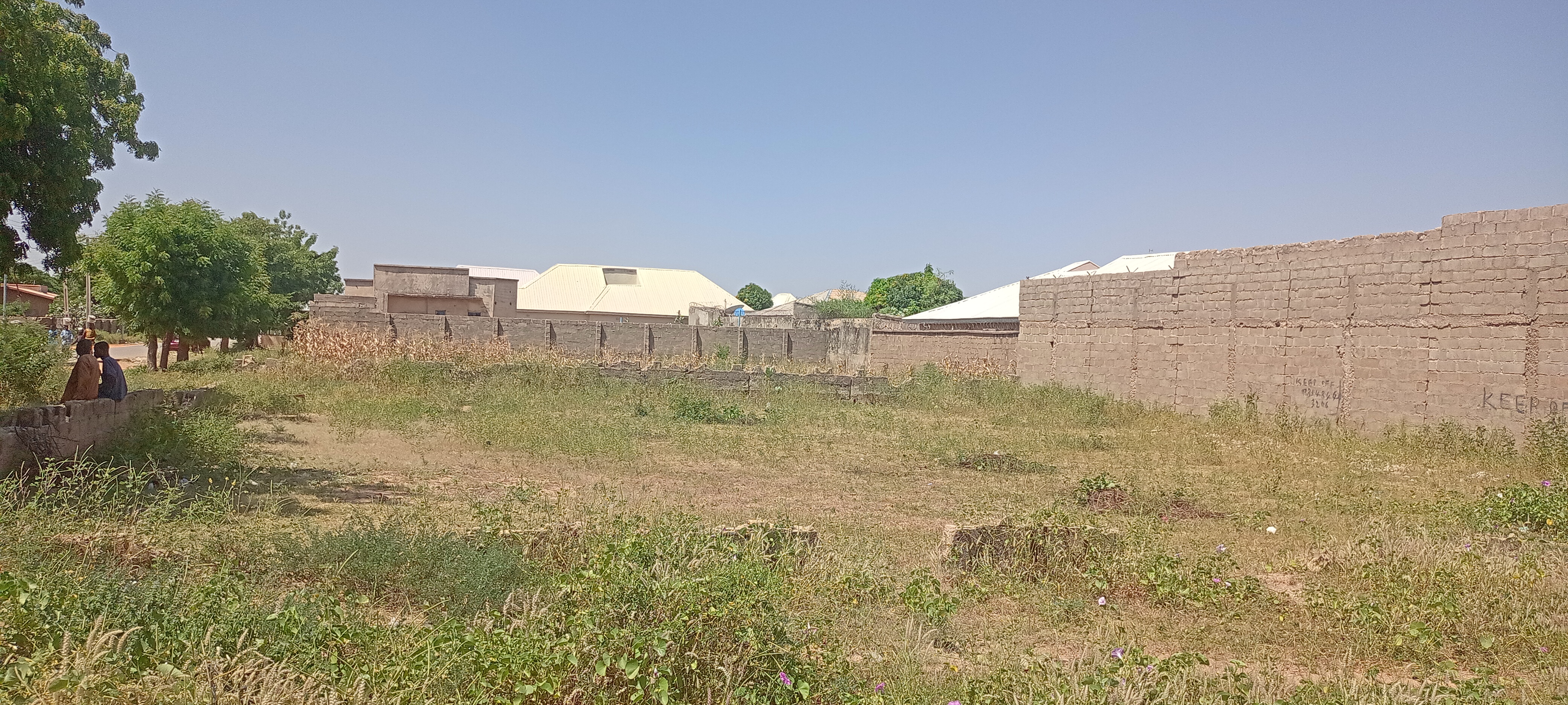 80 x 100 plot for sale at Liyafa Katsina