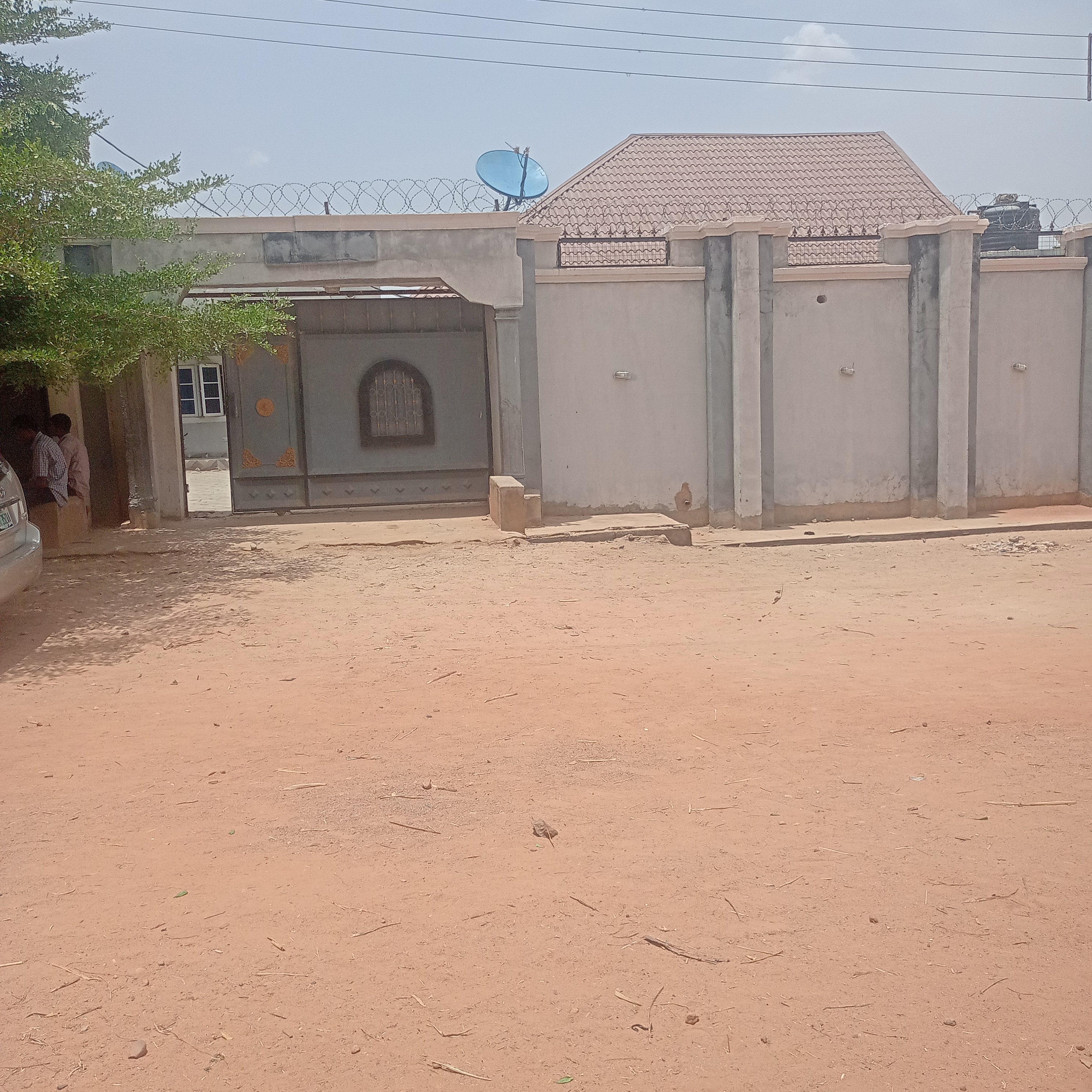 Three Bedroom for sale at Batagarawa 