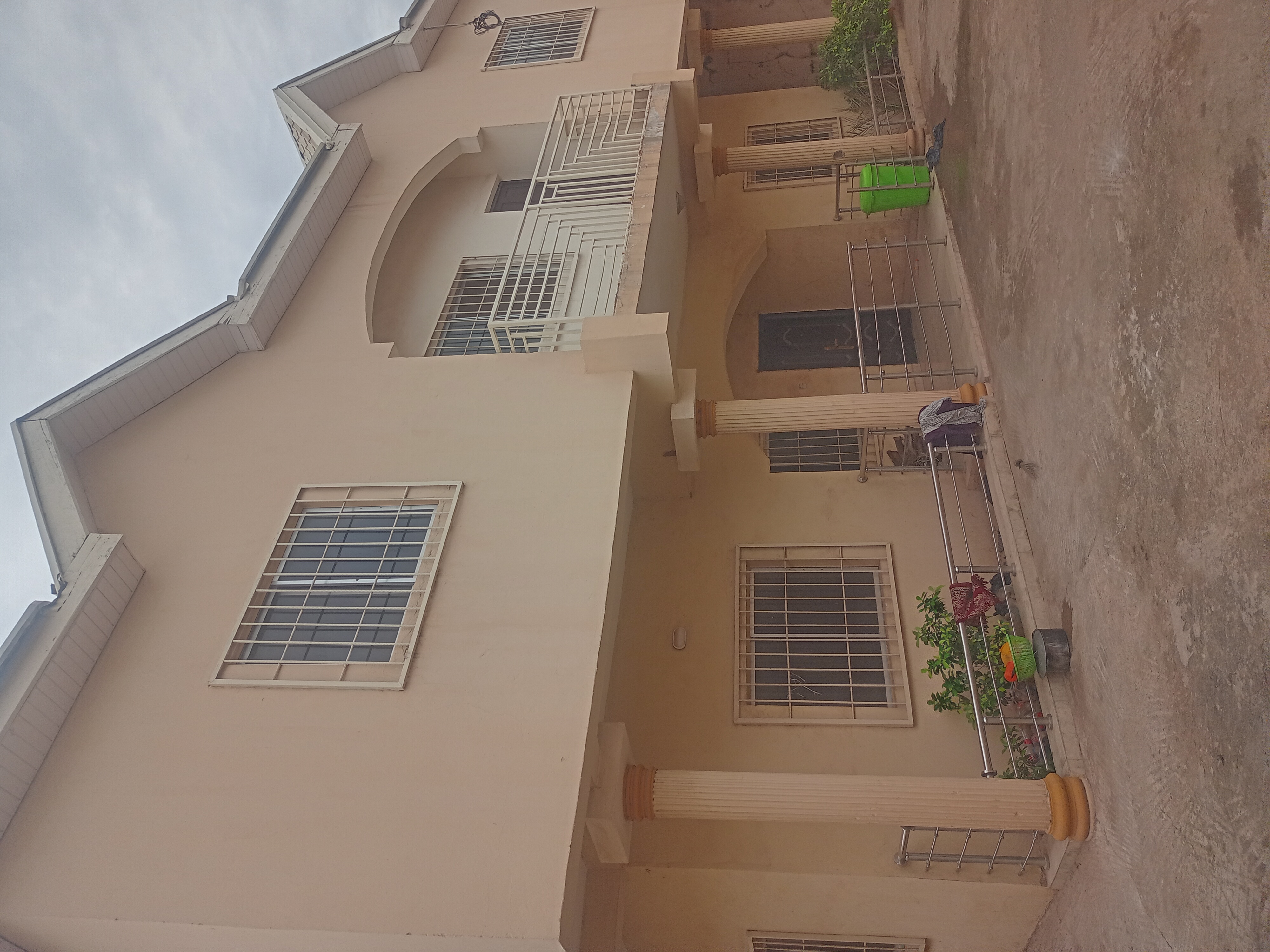 6 bedroom for sale at kofar kwaya katsina  state 